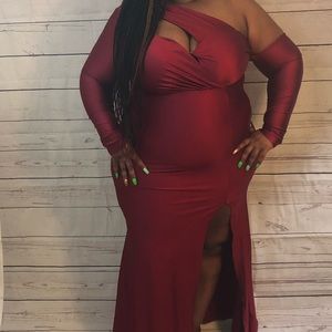 Burgundy plus size dress